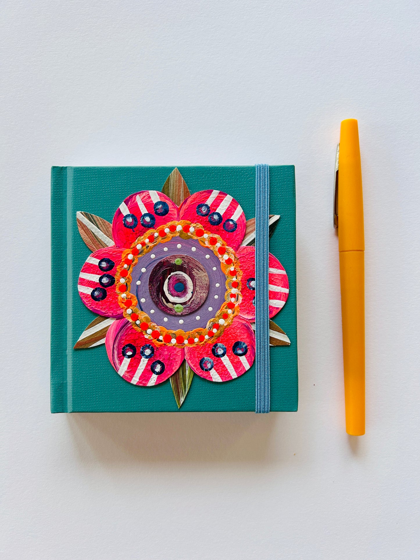 journal
sketchbook
artists sketchbook
planner
stationery
gift ideas
daily journal
gratitude journal
diary
original art
collage art
mixed media art